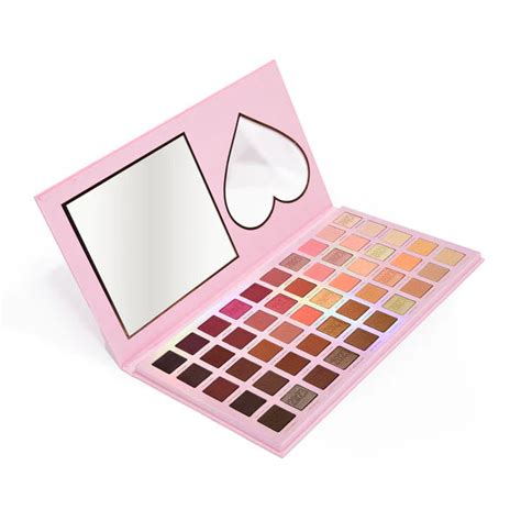 PLouise Blend Away 2022 Palette – PRETTYCOSMO & BEAUTY