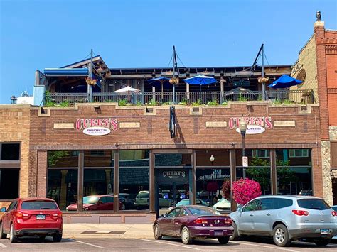 CUBBY'S SPORTS BAR & GRILL, Brookings - Restaurant Reviews, Phone ...
