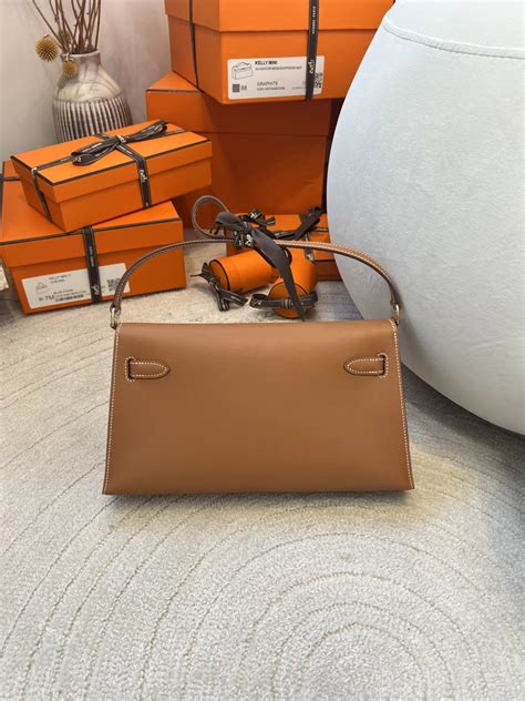 Hermes Kelly Elan Shoulder Bag 37 Gold Madame Leather Gold Hardware ...