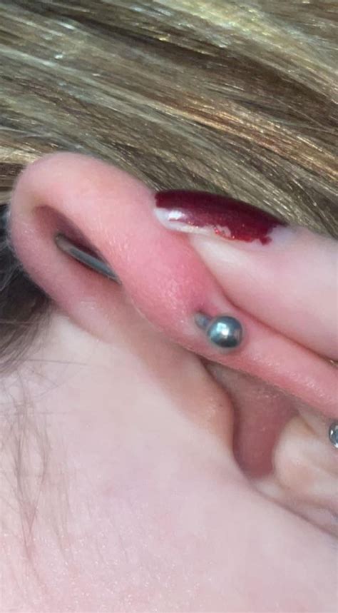 does this look like it’s moved? i’ve had this piercing for 9 months and ...