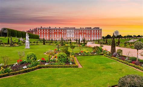 Hampton Court Palace Tickets 2026 • Buy Online & Skip the Line