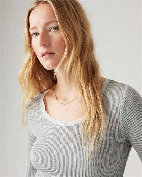 Dry Goods Waffle Long Sleeve T-shirt - Grey | Levi's® US