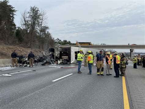 All lanes reopened on I-95 south after overturned tractor-trailer ...