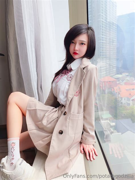 Potato Godzilla - Student - V2PH