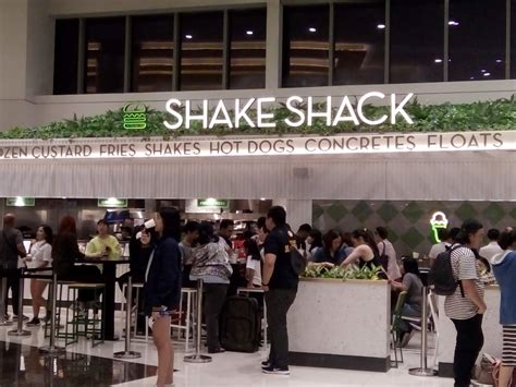 Shake Shack Opens At SM Megamall