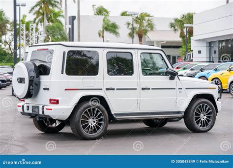 White Mercedes G Wagon 2024 Model Editorial Stock Image - Image of auto, white: 305048849