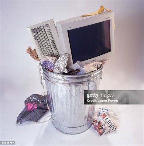 Install Computer Trash Can 的图像结果
