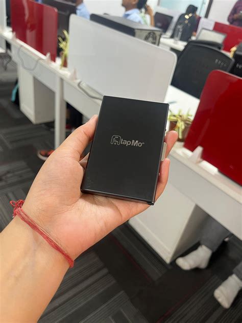 Metal NFC Business Cards – Premium & Customizable | TapMo India – TapMo ...