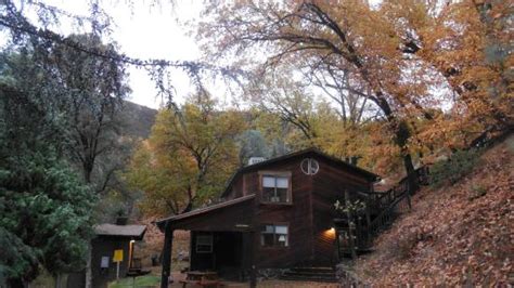 YOSEMITE BUG RUSTIC MOUNTAIN RESORT (Midpines) - Hostel Reviews, Photos ...
