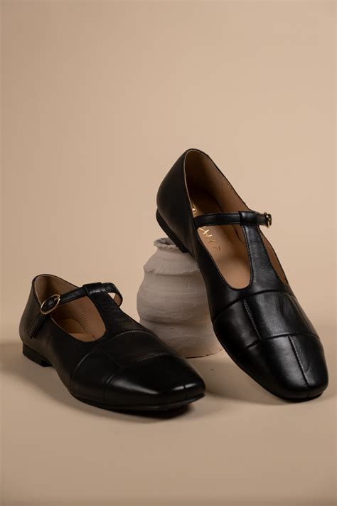 Zenith Black Leather Strappy Ballerinas – Miorah Shoes(PNK IMPEX)