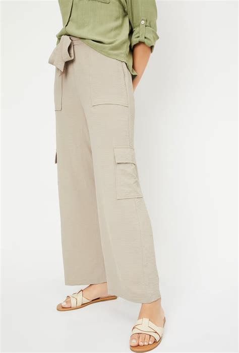 Buy Women's Trousers Online in India at Best Price | Max Fashion