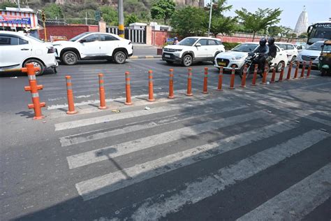 Barricades block access to zebra crossings in Jaipur