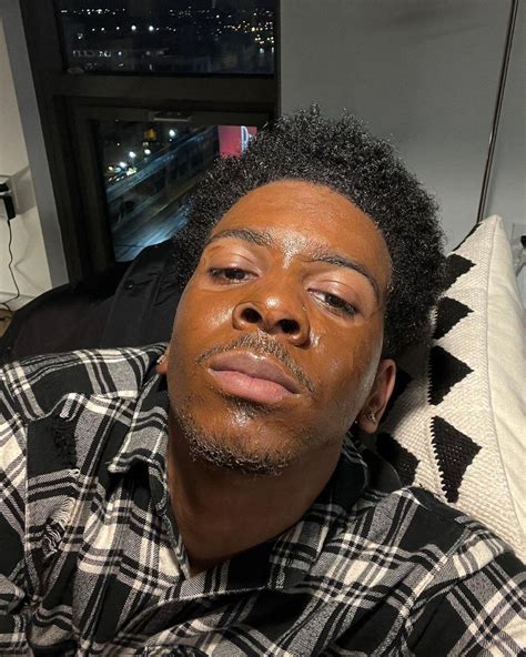 Brett Gray Bio, Wiki, Age, DOB, Height, Weight, Movies and Tv Shows ...