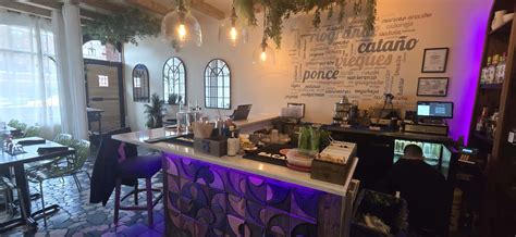 Uptown Chicago, Upscale Restaurant, high-end dinner parties., Chicago ...