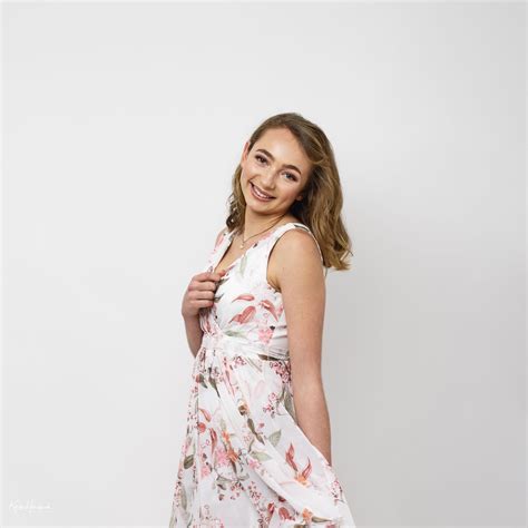 Meet the 18 cast members of survivor season 30 – Artofit