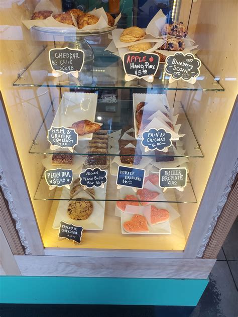 A Gluten Free Vegan's Review of Madison Chocolate Company in Madison ...