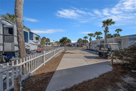 525 Venture Out RV Lot | Venture Out Rentals PCB