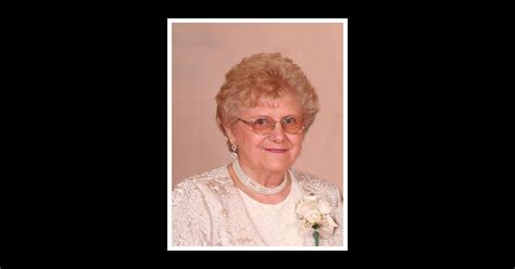 Obituary | Violet Voller of Mobridge, South Dakota | Kesling Funeral Home