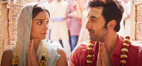 Brahmastra Team Drops ‘Kesariya’ Song Starring Ranbir Kapoor & Alia ...