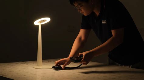 LED Lamp Factory 的图像结果