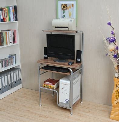 Modern Computer Table 的图像结果