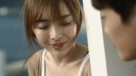 韩国电影《年轻的母亲》漂亮的岳母最后和女婿生活在了一起