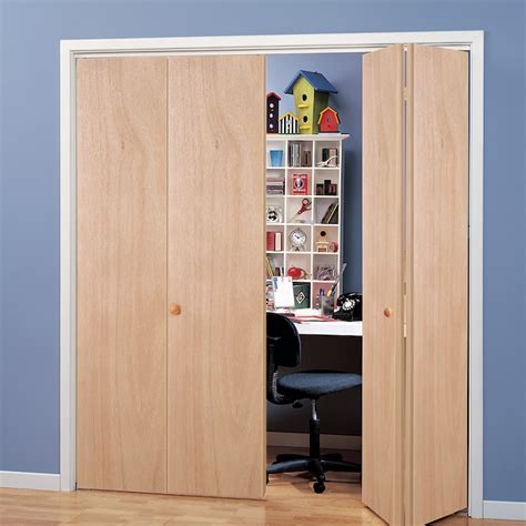 JELD-WEN 24-in x 80-in Unfinished Flush Textured Hollow core Unfinished ...