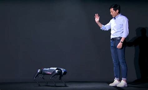小米推出四足仿生机器人CyberDog、小名叫「铁蛋」，售价9999元-天下无优