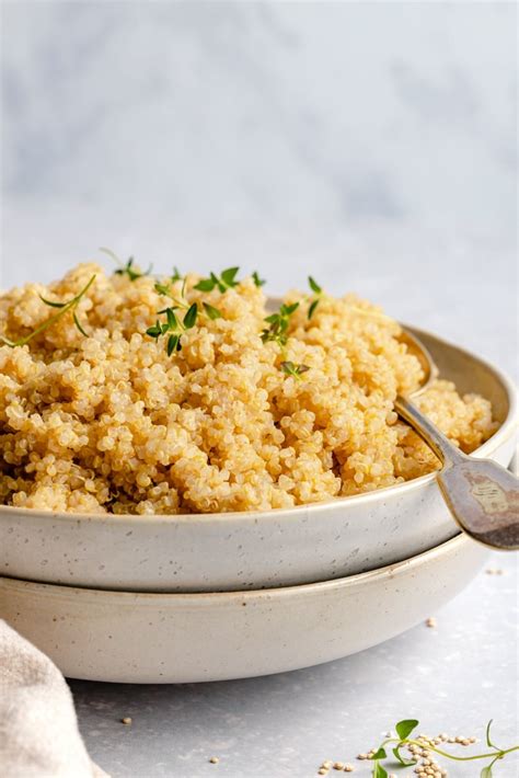 How to Cook Quinoa (a step-by-step guide + recipes!)