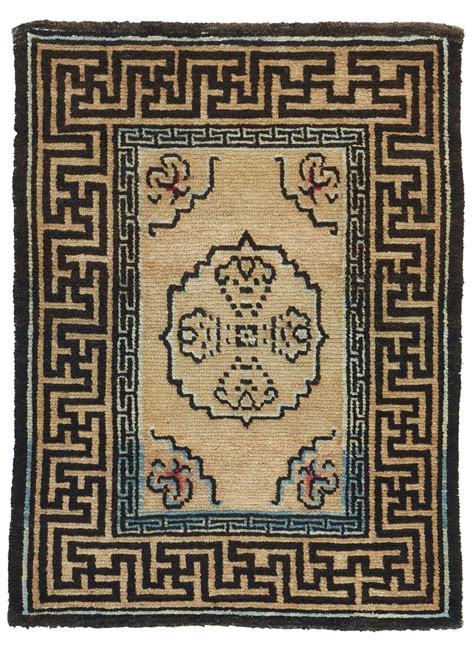 ANTIQUE TIBETAN SITTING RUG 2' 0" x 2' 9" 19th C | Tufenkian Artisan ...