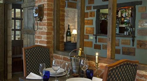 THE MOONRAKER HOTEL (Trowbridge) - Hotel Reviews, Photos, Rate ...