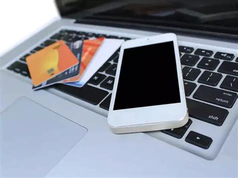 Credit card bill payments - You could end up with an income tax notice ...