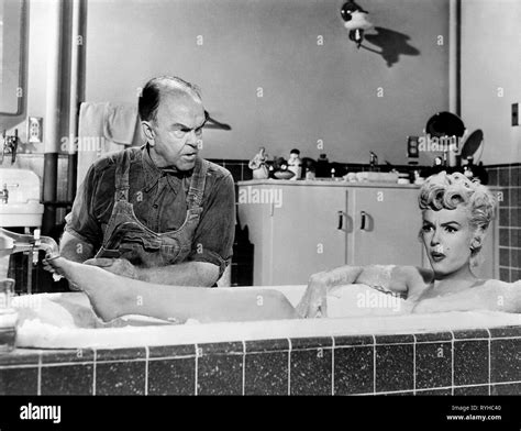 The seven year itch 1955 hi-res stock photography and images - Alamy