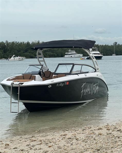 Edgerrin James: Masterful Captain of the Sea
