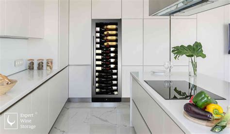 How Long Does Pinot Noir Last? Opened, Unopened, Does It Expire, Go Ba | Expert Wine Storage UK