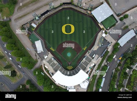 Ore stadium home of oregon ducks baseball team hi-res stock photography ...