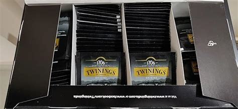 Twinings Chamomile Tea, 25 Teabags, Herbal Infusion Tea, Subtle and ...