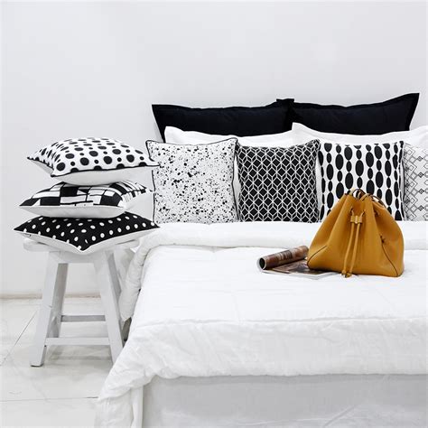 Sadyaska Black & White Polka Dot (16"X16") Geometric Cotton … 1 Pcs Cu ...