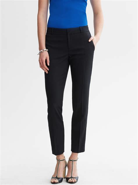 BR Monogram Black Cropped Pant | Banana Republic
