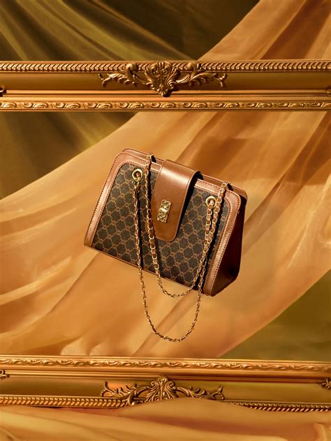 Solid Bucket Shoulder Bag | Savana | Bestsellers