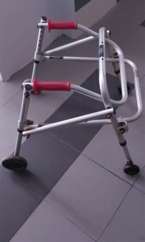 Drive Clever-Lite Ls, Adult Walker With Seat And Push-Down