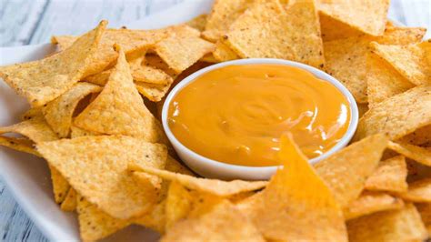 5 Recetas De Nachos Con Queso Vegano - VidaTravel
