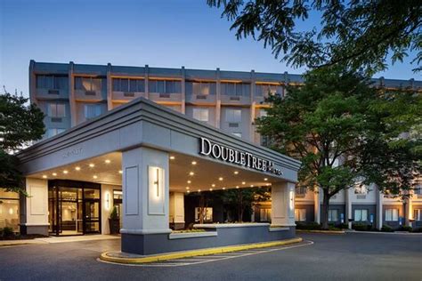 DOUBLETREE BY HILTON HOTEL PRINCETON (South Brunswick, North America ...