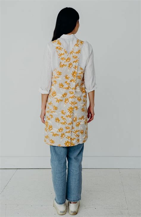 Pinafore Aprons | Order Linen Pinafore Aprons with Pockets - Portland Apron Company