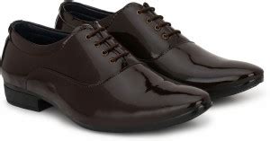 Oxford Shoes - Buy Oxford Shoes online at Best Prices in India ...