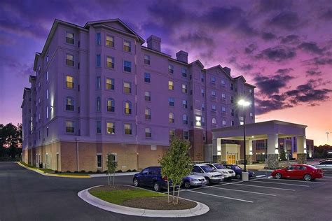 HOMEWOOD SUITES BY HILTON VIRGINIA BEACH/NORFOLK AIRPORT - Hotel ...