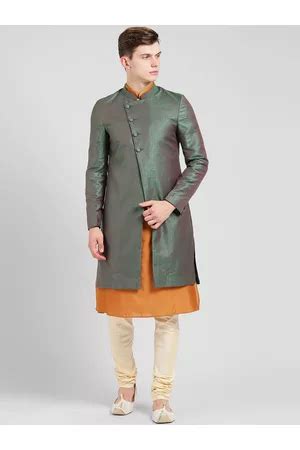 Buy KISAH online - Men - 2.975 products | FASHIOLA.in