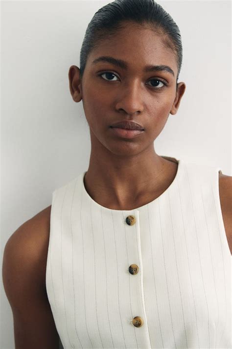 Long suit waistcoat - Cream/Pinstriped - Ladies | H&M IN