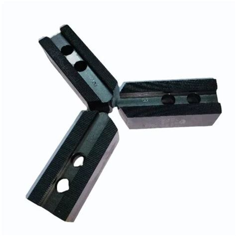 Cnc Soft Jaws - Cnc Chuck Soft Jaws Trader - Retailer from Mumbai