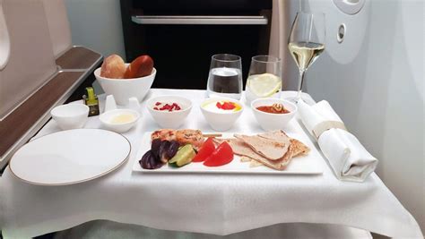 In-Flight Menu 的图像结果